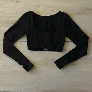 Long Sleeve Ribbed Crop Athletic Top